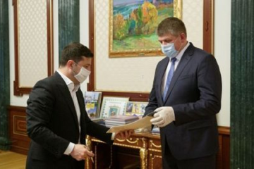 ТЕНДЕРЫ, КУМОВСТВО И ДЕРИБАН. КАК НОВОНАЗНАЧЕННЫЙ И.О. РУКОВОДИТЕЛЯ УСР ИВАНО-ФРАНКОВЩИНЫ БОРДАНОВ ЗАРАБАТЫВАЛ НА СХЕМАХ ТЕНДЕРЫ, КУМОВСТВО И ДЕРИБАН. КАК НОВОНАЗНАЧЕННЫЙ И.О. РУКОВОДИТЕЛЯ УСР ИВАНО-ФРАНКОВЩИНЫ БОРДАНОВ ЗАРАБАТЫВАЛ НА СХЕМАХ