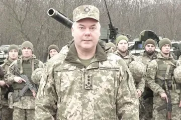 ​Командувач об'єднаних сил ЗСУ генерал-лейтенант Сергій Наєв привітав військовослужбовців  із Днем Збройних Сил України