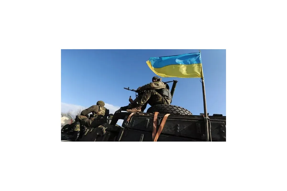 Український прапор майорить над Кринками
