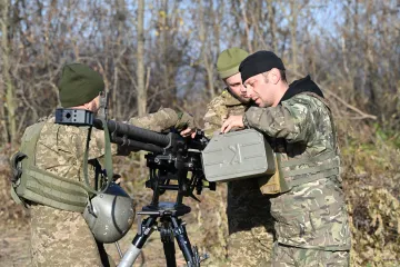 ​115 бригада ЗСУ: Підготовка кулемета до бою