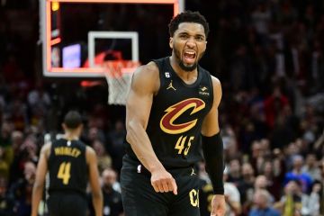 Данк після сольного проходу оборонця "Клівленда" розхитав "Бостон": момент дня в НБА Данк після сольного проходу оборонця "Клівленда" розхитав "Бостон": момент дня в НБА