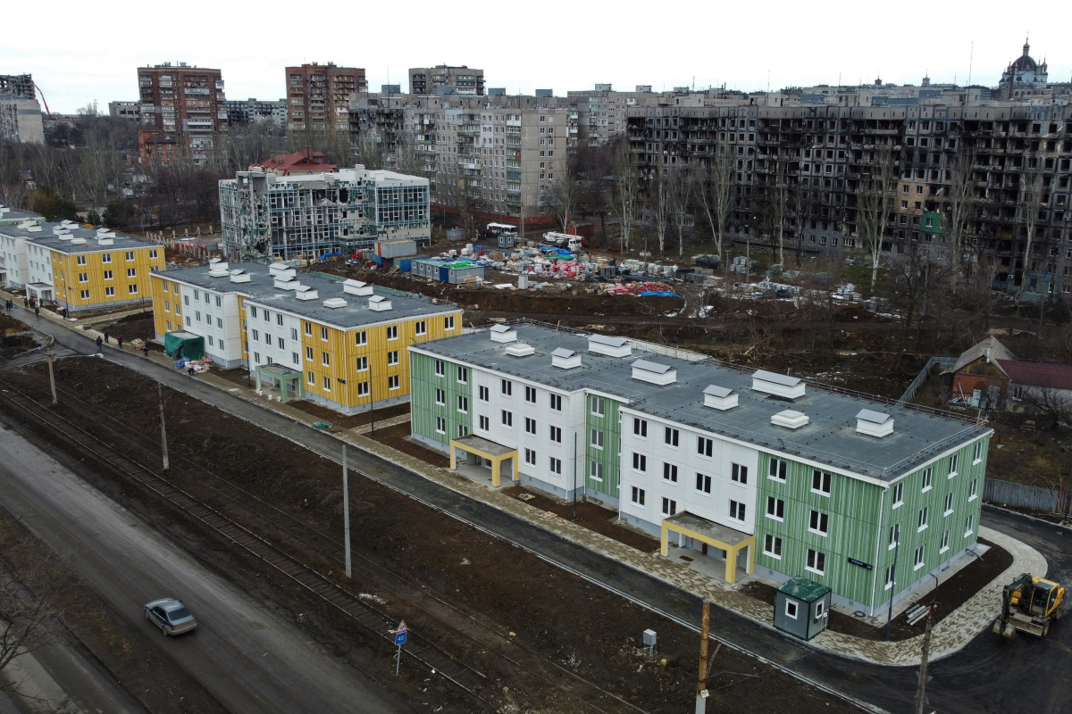 Місто на кістках. Коротко про те, як росія "відновлює" Маріуполь Місто на кістках. Коротко про те, як росія "відновлює" Маріуполь