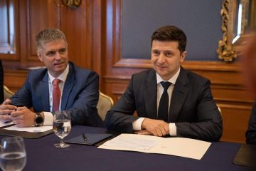 Президент України Володимир Зеленський заявив, що карантинні обмеження дають результати Президент України Володимир Зеленський заявив, що карантинні обмеження дають результати