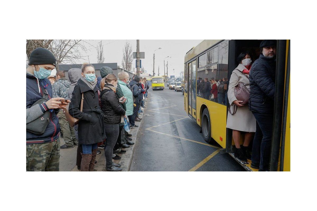У Миколаєві вводять обмеження на проїзд у громадському транспорті У Миколаєві вводять обмеження на проїзд у громадському транспорті