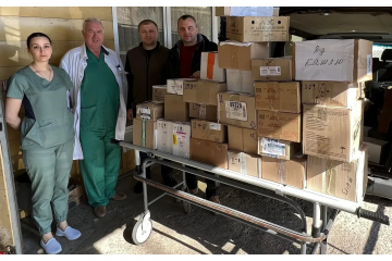 Михайло Яринич остановил свой аптечный бизнес и перевел все имеющиеся лекарства туда, где они принесут реальную пользу пострадавшим от войны с россией Михайло Яринич остановил свой аптечный бизнес и перевел все имеющиеся лекарства туда, где они принесут реальную пользу пострадавшим от войны с россией