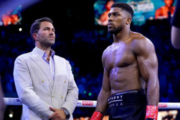 Команда Ф'юрі зробила пропозицію Джошуа: "Був дуже здивований" Команда Ф'юрі зробила пропозицію Джошуа: "Був дуже здивований"