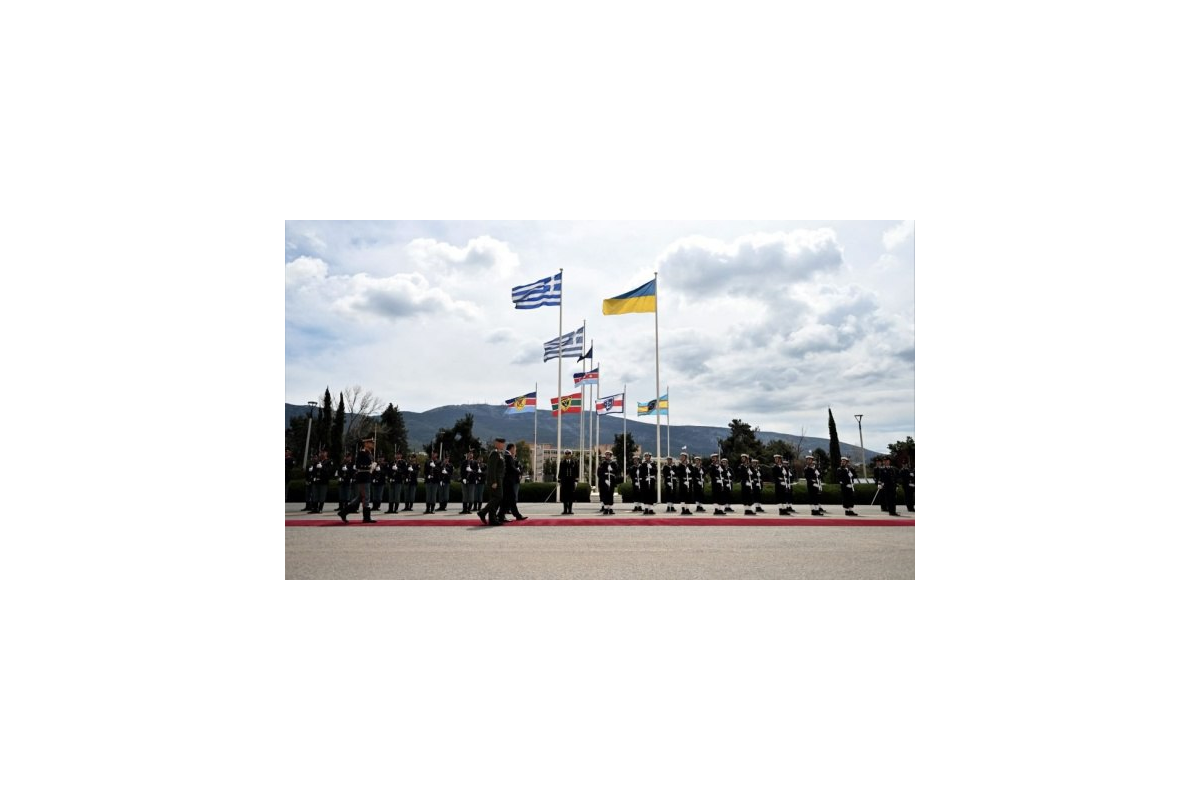 Греція передасть Україні нову партію БМП, артилерійські снаряди та боєприпаси Греція передасть Україні нову партію БМП, артилерійські снаряди та боєприпаси