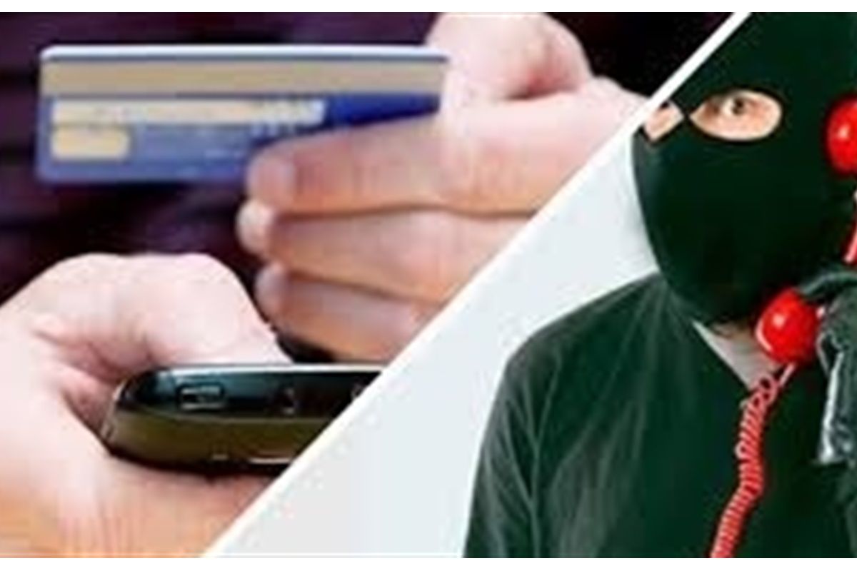На Дніпропетровщині шахраї під виглядом банківських працівників видурювали у громадян гроші На Дніпропетровщині шахраї під виглядом банківських працівників видурювали у громадян гроші