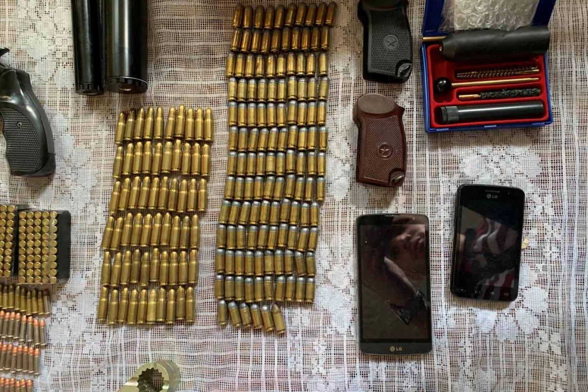 У Новомосковську затримали «колекціонера» вогнепальної зброї У Новомосковську затримали «колекціонера» вогнепальної зброї