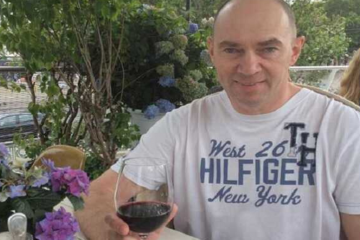 Александр Королев-Йолтуховский: директор харьковской бензоколонки мечтает стать предводителем польского дворянства Александр Королев-Йолтуховский: директор харьковской бензоколонки мечтает стать предводителем польского дворянства