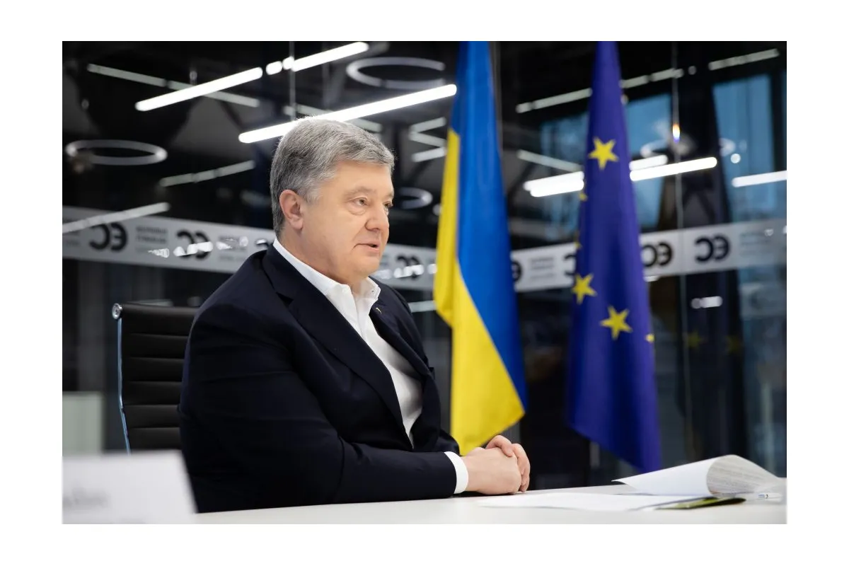Петро ПОРОШЕНКО: ...нам критично потрібна єдність – і українців, і світу!