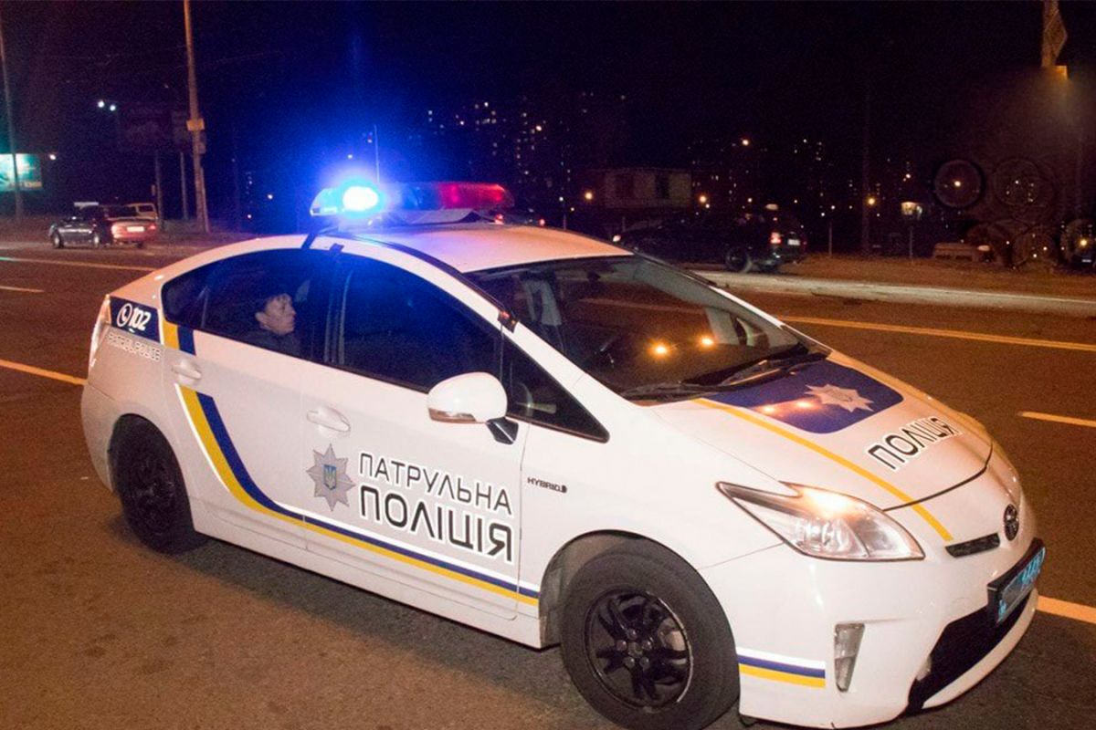 На Одещині з'ясовують обставини ДТП зі службовим авто Нацполіції На Одещині з'ясовують обставини ДТП зі службовим авто Нацполіції