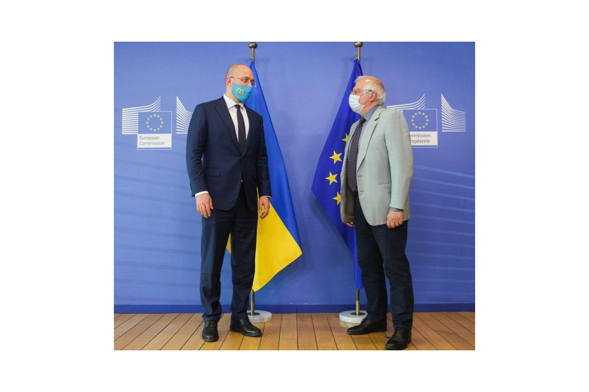 ДЕНИС ШМИГАЛЬ ЗУСТРІВСЯ З ПРЕДСТАВНИКОМ ЄС ЖОЗЕПОМ БОРРЕЛЕМ. ВИЗНАЧЕНО ДАТУ НАСТУПНОЇ РАДИ АСОЦІАЦІЇ УКРАЇНА-ЄС ДЕНИС ШМИГАЛЬ ЗУСТРІВСЯ З ПРЕДСТАВНИКОМ ЄС ЖОЗЕПОМ БОРРЕЛЕМ. ВИЗНАЧЕНО ДАТУ НАСТУПНОЇ РАДИ АСОЦІАЦІЇ УКРАЇНА-ЄС