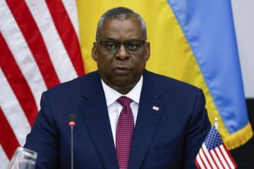 Міністр оборони США прокоментував вибухи на російських аеродромах Міністр оборони США прокоментував вибухи на російських аеродромах