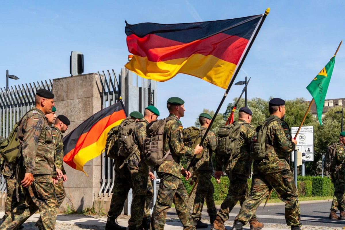 Німеччина, Франція та Велика Британія обговорюють можливість розміщення своїх військ в Україні  Німеччина, Франція та Велика Британія обговорюють можливість розміщення своїх військ в Україні