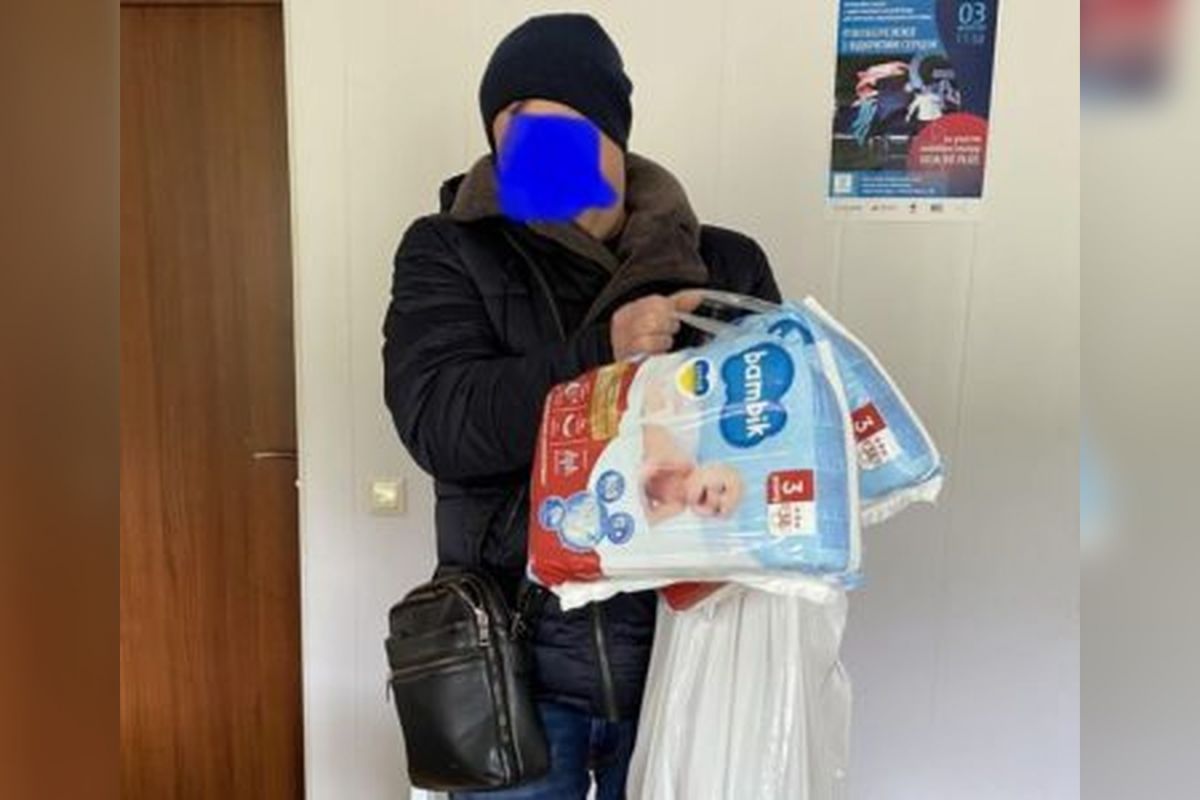 Скандал через гуманітарку: судді-переселенцю не сподобалася гуманітарна допомога Скандал через гуманітарку: судді-переселенцю не сподобалася гуманітарна допомога