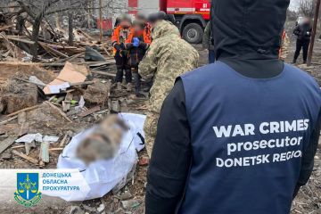 (ОНОВЛЕНО) Прокурори фіксують наслідки масованої ракетної атаки рф на Покровський район (ОНОВЛЕНО) Прокурори фіксують наслідки масованої ракетної атаки рф на Покровський район