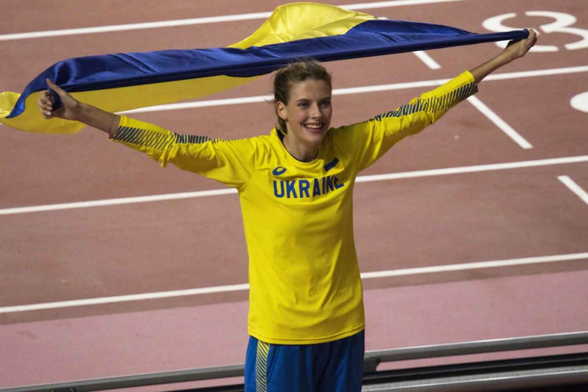 Найкраща легкоатлетка Європи у січні: Ярослава Магучіх та її досягнення Найкраща легкоатлетка Європи у січні: Ярослава Магучіх та її досягнення