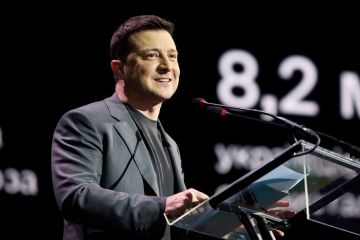 У столиці презентували нові послуги у додатку «Дія». Президент пообіцяв смартфони у подарунок. Про найактуальніші зміни в цифровій державі У столиці презентували нові послуги у додатку «Дія». Президент пообіцяв смартфони у подарунок. Про найактуальніші зміни в цифровій державі