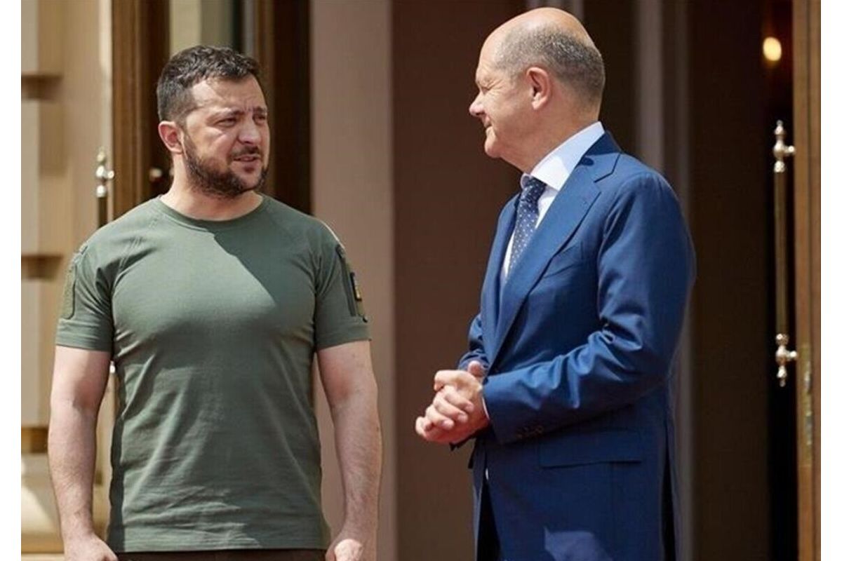 Зеленський завтра зустрінеться з Шольцем у Парижі, – NTV Зеленський завтра зустрінеться з Шольцем у Парижі, – NTV