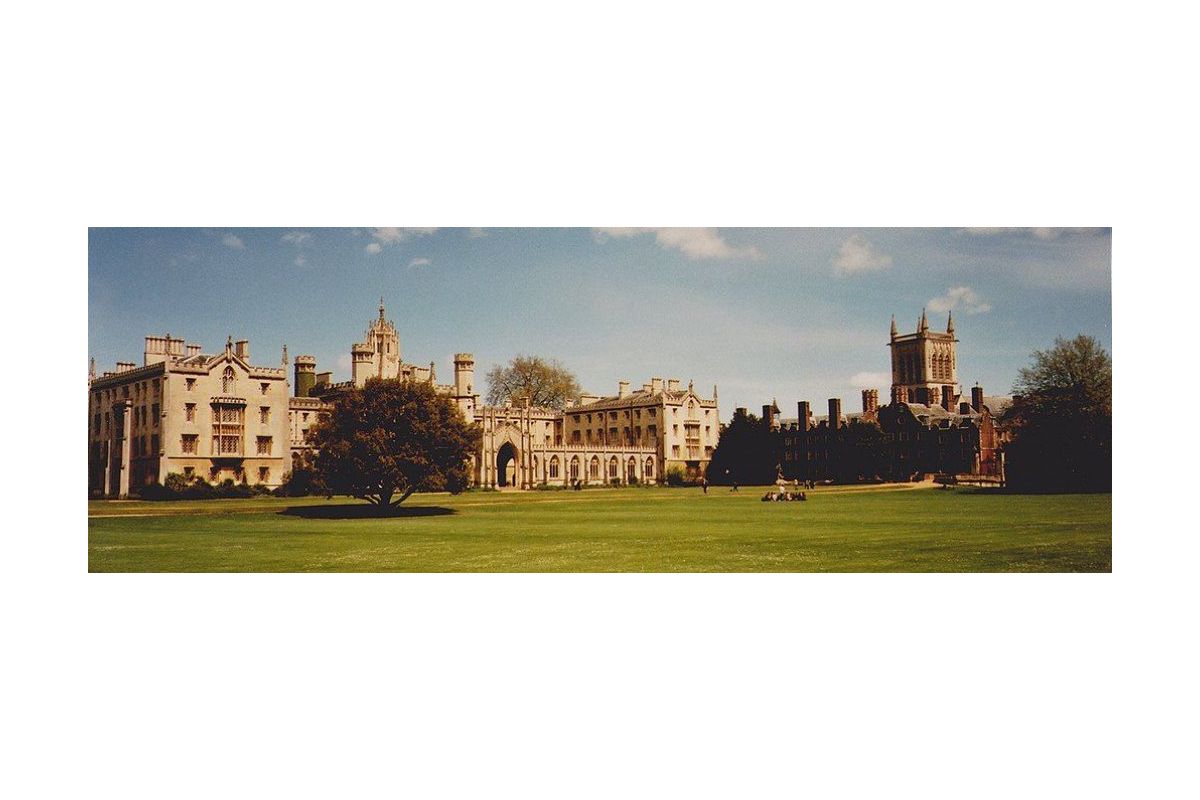 Вчені з Британії заявили, що коронавірусом почали хворіти до того, поки його визнали офіційно Вчені з Британії заявили, що коронавірусом почали хворіти до того, поки його визнали офіційно