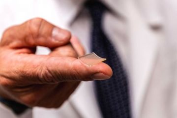 Американські вчені створили вакцину-пластир проти коронавірусу Американські вчені створили вакцину-пластир проти коронавірусу