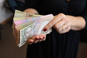 18-річним українцям виплачуватимуть стартовий капітал 18-річним українцям виплачуватимуть стартовий капітал