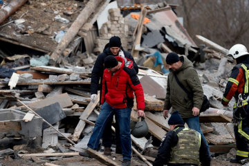 російські терористи вдарили по Херсонщині: серед поранених – 9-річна дитина російські терористи вдарили по Херсонщині: серед поранених – 9-річна дитина
