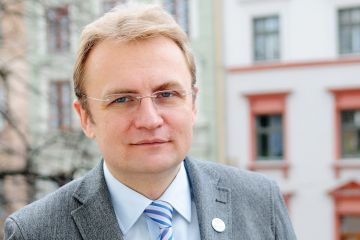 Львів’яни влаштували Садовому коридор ганьби Львів’яни влаштували Садовому коридор ганьби