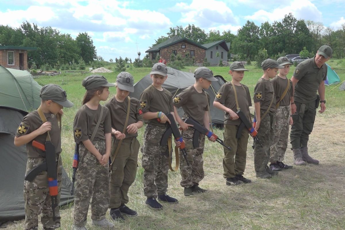 В гостях у вихованців центру  «Кодацька Січ» 