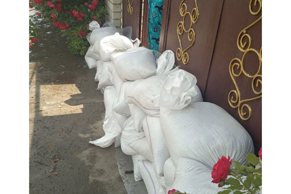 В Миколаєві рівень води піднявся на 102 см В Миколаєві рівень води піднявся на 102 см