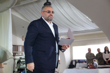 Арутюнян Еміль Карленович : спільними зусиллями меценатів при Свято-Благовіщенському монастирі було зведено та відкрито новий храм Арутюнян Еміль Карленович : спільними зусиллями меценатів при Свято-Благовіщенському монастирі було зведено та відкрито новий храм