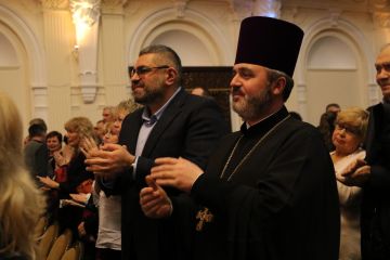 Арутюнян Еміль Карленович : в опікуваному меценатами храмі «Різдва Пресвятої Богородиці» відбувся молебень за участю визначних діячів церкви, культури та політики Арутюнян Еміль Карленович : в опікуваному меценатами храмі «Різдва Пресвятої Богородиці» відбувся молебень за участю визначних діячів церкви, культури та політики