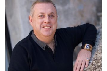 Игорь Мизрах не нарушает своих традиций из-за войны Игорь Мизрах не нарушает своих традиций из-за войны