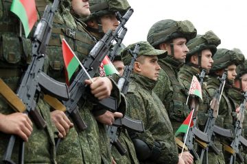 Білорусь розпочала військові навчання на кордоні з Польщею Білорусь розпочала військові навчання на кордоні з Польщею