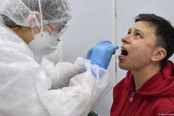 В Україні вперше виявлено понад 5 тисяч хворих на коронавірус за добу В Україні вперше виявлено понад 5 тисяч хворих на коронавірус за добу