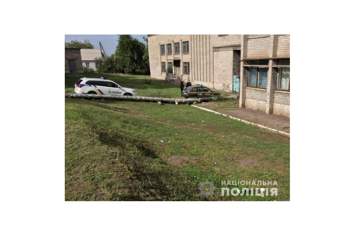 На Дніпропетровщині 18-річний юнак поранив ножем оперативника На Дніпропетровщині 18-річний юнак поранив ножем оперативника