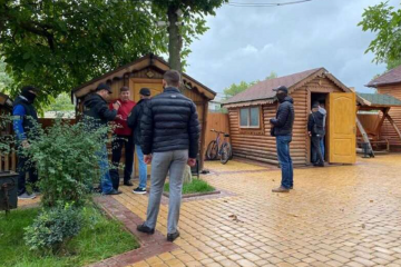 В Виннице глава Службы автодорог предлагал взятку руководителю области 4 млн гривен В Виннице глава Службы автодорог предлагал взятку руководителю области 4 млн гривен