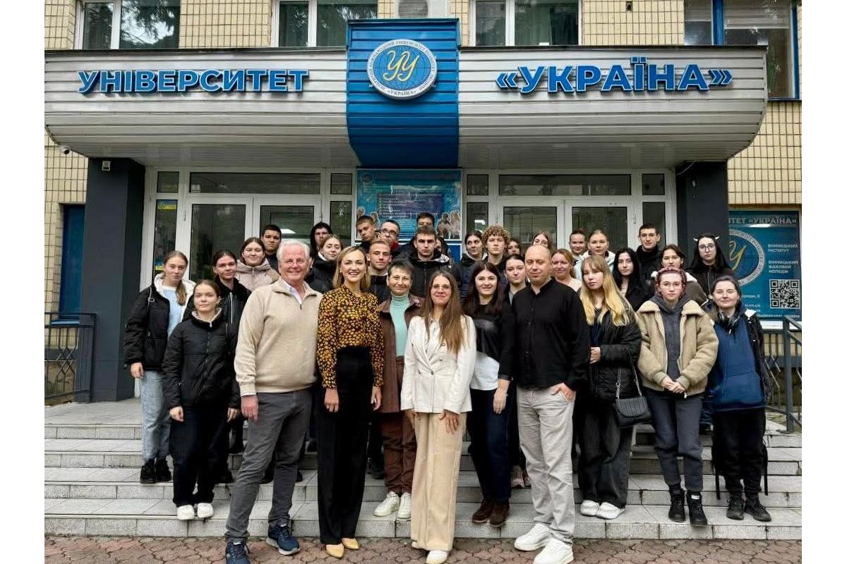 Науково-практична зустріч «Травма та реабілітація в умовах сучасних війн: досвід України та Німеччини» Науково-практична зустріч «Травма та реабілітація в умовах сучасних війн: досвід України та Німеччини»