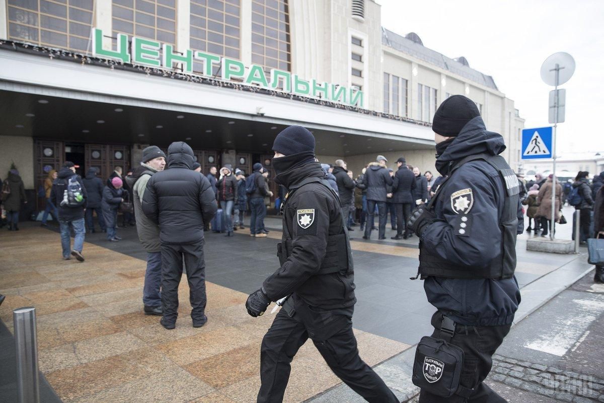 Співробітники управління карного розшуку поліції Київщини знайшли зниклих підлітків Співробітники управління карного розшуку поліції Київщини знайшли зниклих підлітків