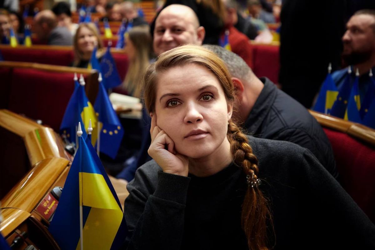 Комітет Верховної Ради України з питань регламенту підтримав відкликання Мар’яни Безуглої з посади заступника голови Комітету ВР з питань національної безпеки, оборони та розвідки Комітет Верховної Ради України з питань регламенту підтримав відкликання Мар’яни Безуглої з посади заступника голови Комітету ВР з питань національної безпеки, оборони та розвідки