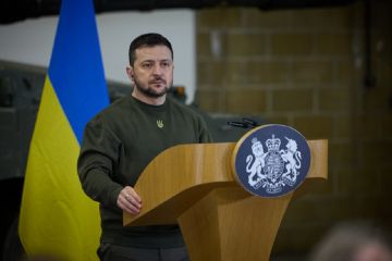 Треба, щоб Росія чекала наступу України й думала про те, як піти з нашої території – Володимир Зеленський Треба, щоб Росія чекала наступу України й думала про те, як піти з нашої території – Володимир Зеленський