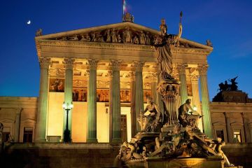 У Відень - з Алеппо У Відень - з Алеппо