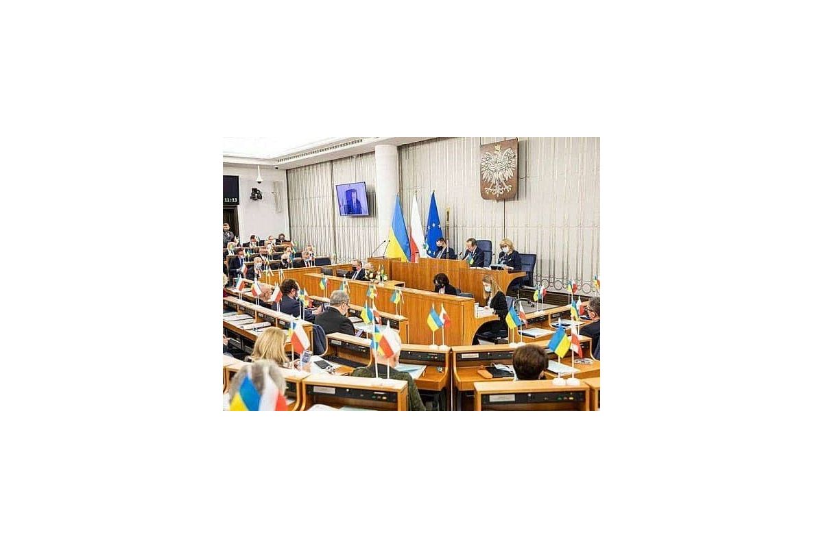 ‼️Олена Кондратюк: Ми вдячні Сенату Республіки Польща🇵🇱 за ухвалену Резолюцію про підтримку інтеграції України🇺🇦 до ЄС ‼️Олена Кондратюк: Ми вдячні Сенату Республіки Польща🇵🇱 за ухвалену Резолюцію про підтримку інтеграції України🇺🇦 до ЄС