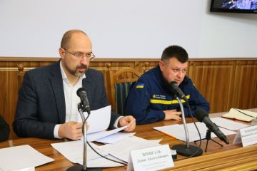 Карантинні заходи пом’якшуватимуть у травні Карантинні заходи пом’якшуватимуть у травні