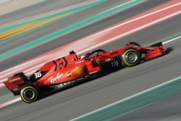 Формула-1 розглядає версію проводити перегони без глядачів Формула-1 розглядає версію проводити перегони без глядачів