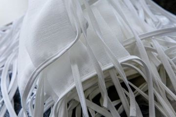 Німеччина отримає велику партію масок з Китаю Німеччина отримає велику партію масок з Китаю