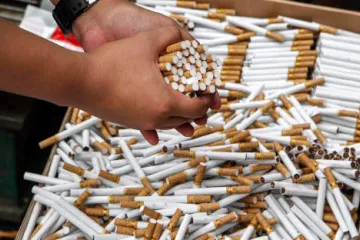 ​Чоловіка засуджено за незаконне придбання контрафактних цигарок та акцизних марок 