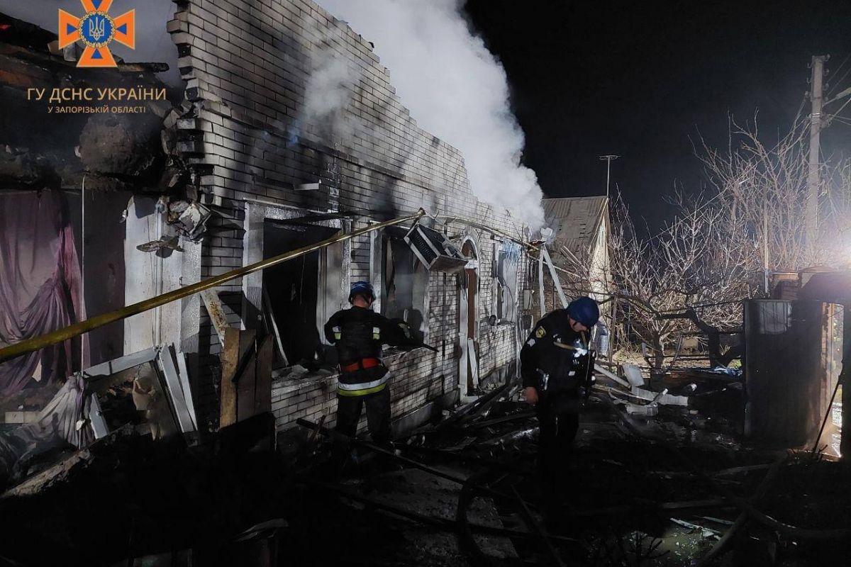 росіяни вночі вдарили ракетами по Запоріжжю: двоє загиблих росіяни вночі вдарили ракетами по Запоріжжю: двоє загиблих