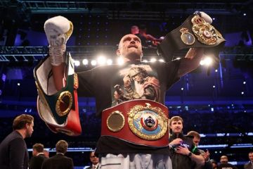 "Ми будемо готові до реваншу": Усик набирає форму до бою з Джошуа "Ми будемо готові до реваншу": Усик набирає форму до бою з Джошуа